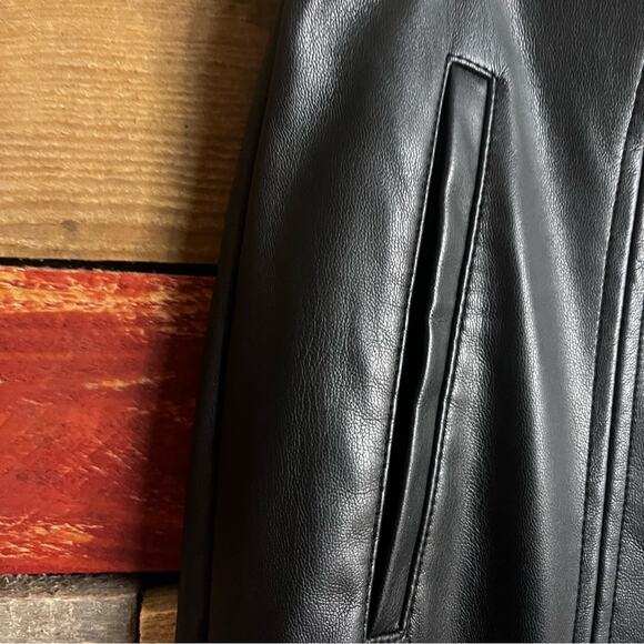 Stradivarius Black Faux Leather Pants With Slits At Hem Size 6 - Picture 4 of 14